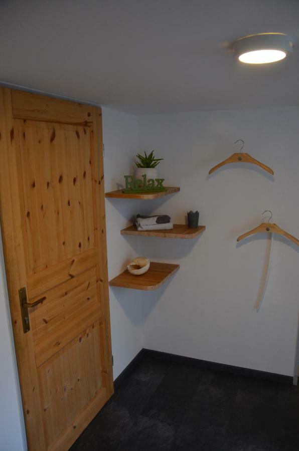 Souterrainappartement บีเลอเฟล์ด ภายนอก รูปภาพ